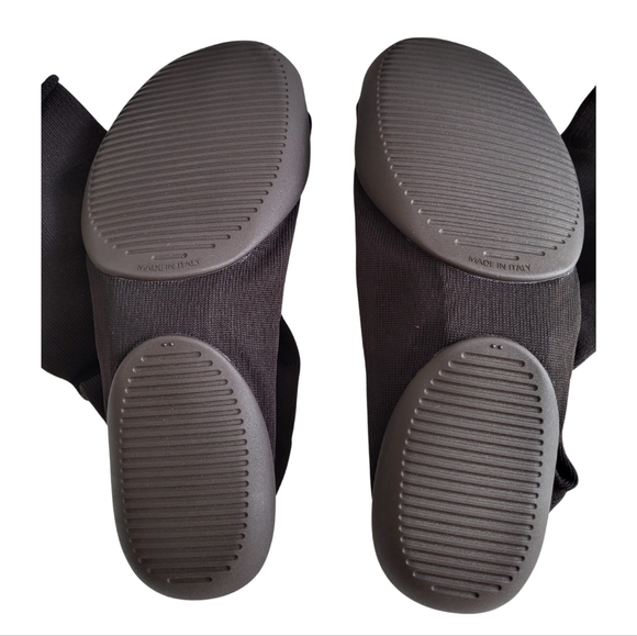 YZY PODS - Picture 4 of 6